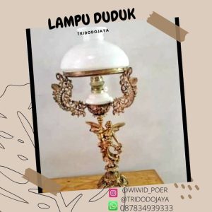 Lampu Duduk