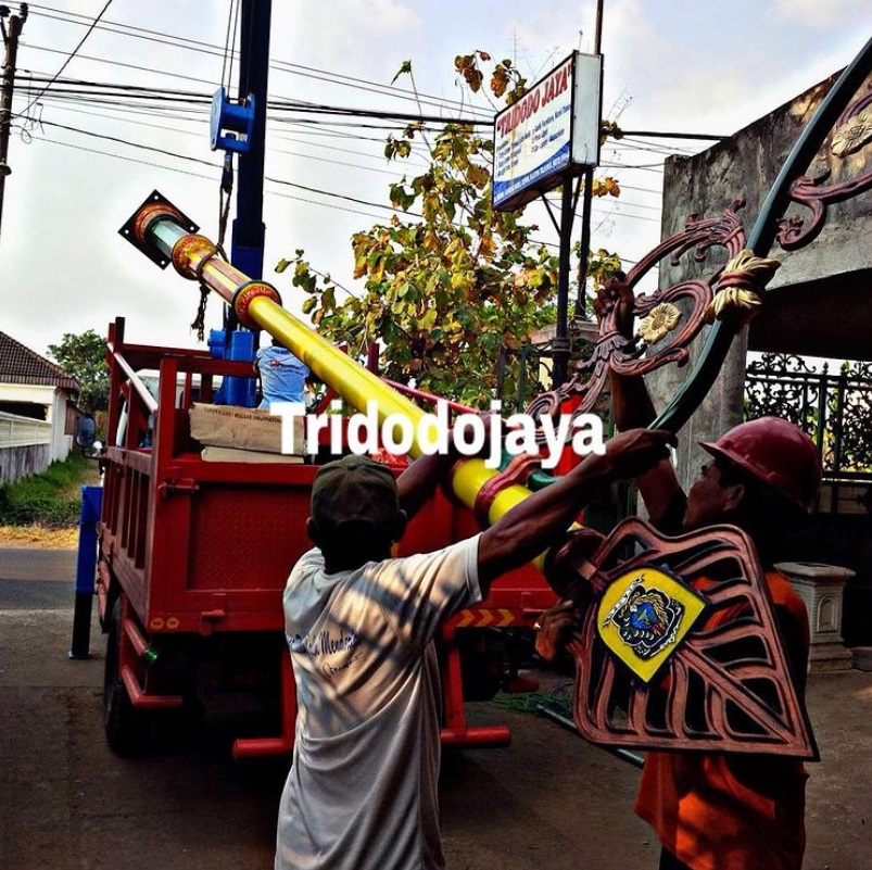 Penerangan Jalan Umum (PJU)